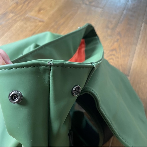 HUNTER for Target Limited Edition PVC Backpack, waterproof, olive, magnet top. - Picture 15 of 16